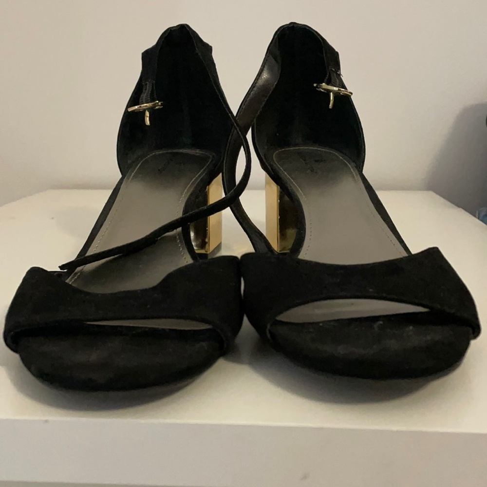 Worthington women's black heeled sandal